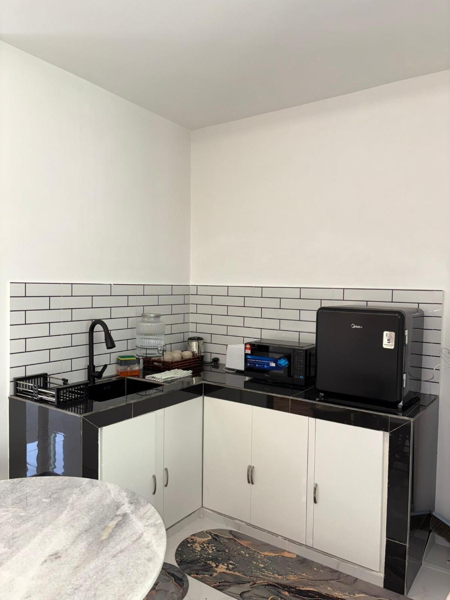 Eleven25 Roomstay Дунґун Екстер'єр фото